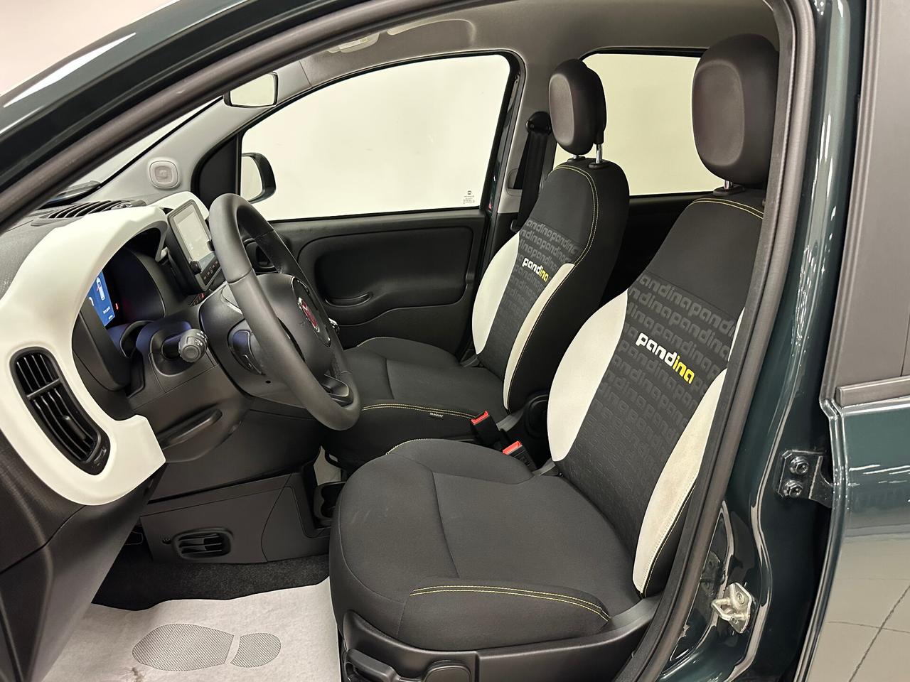 Fiat Panda 1.0 FireFly Hybrid Pandina 70 CV - 2025