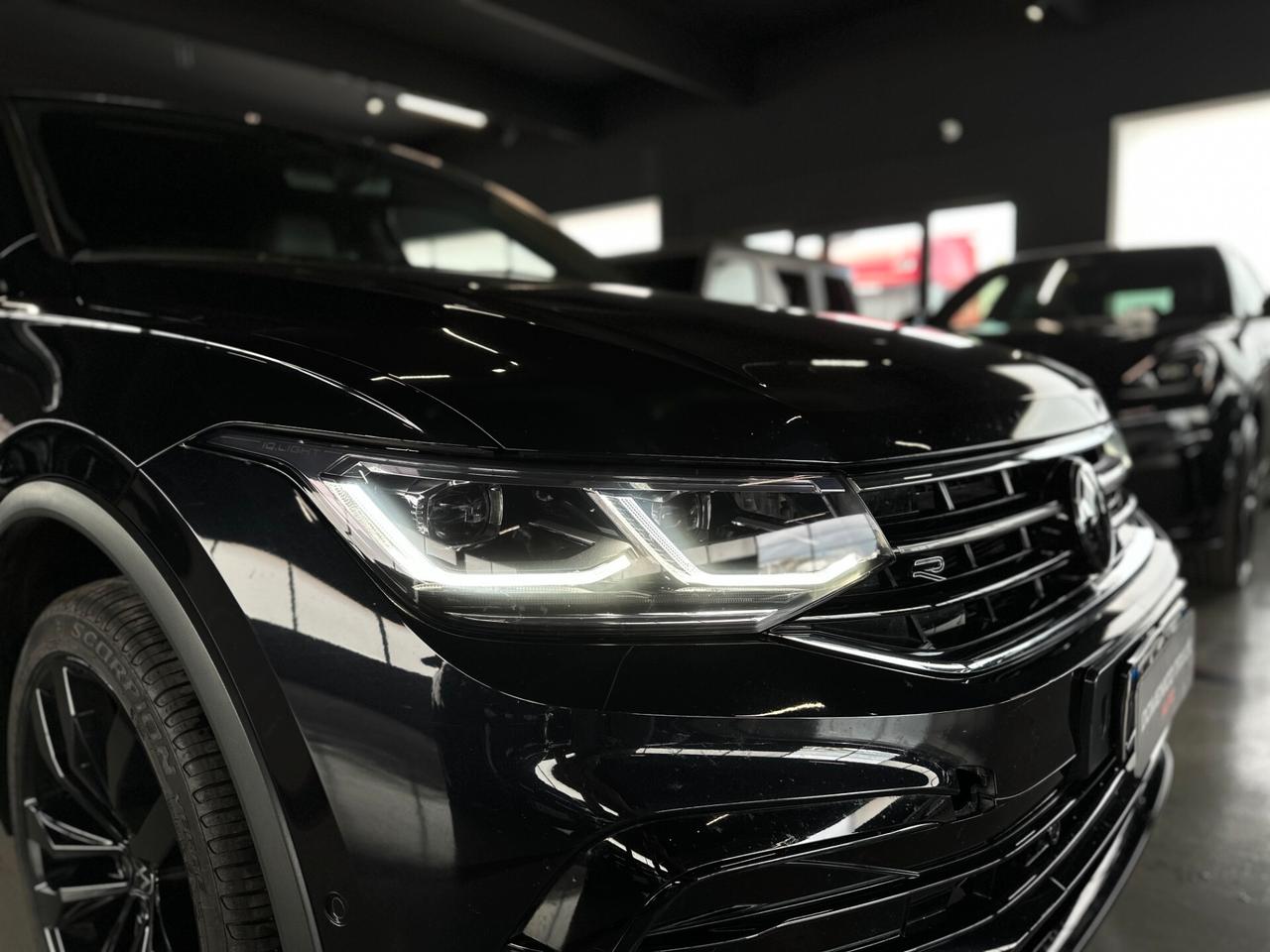 Volkswagen Tiguan Allspace 2.0 TDI 200 CV SCR DSG 4MOTION R-Line