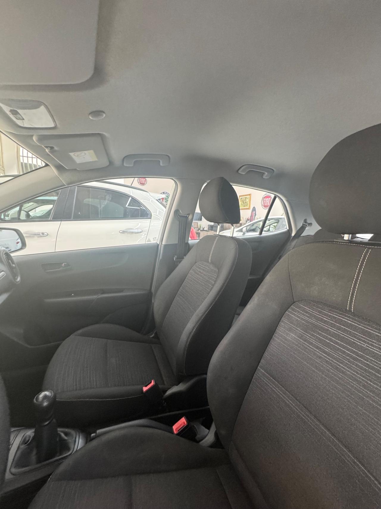 Kia Picanto 1.0 12V 5 porte Cool