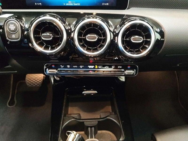 Mercedes-Benz Classe A A 180 d Sport auto