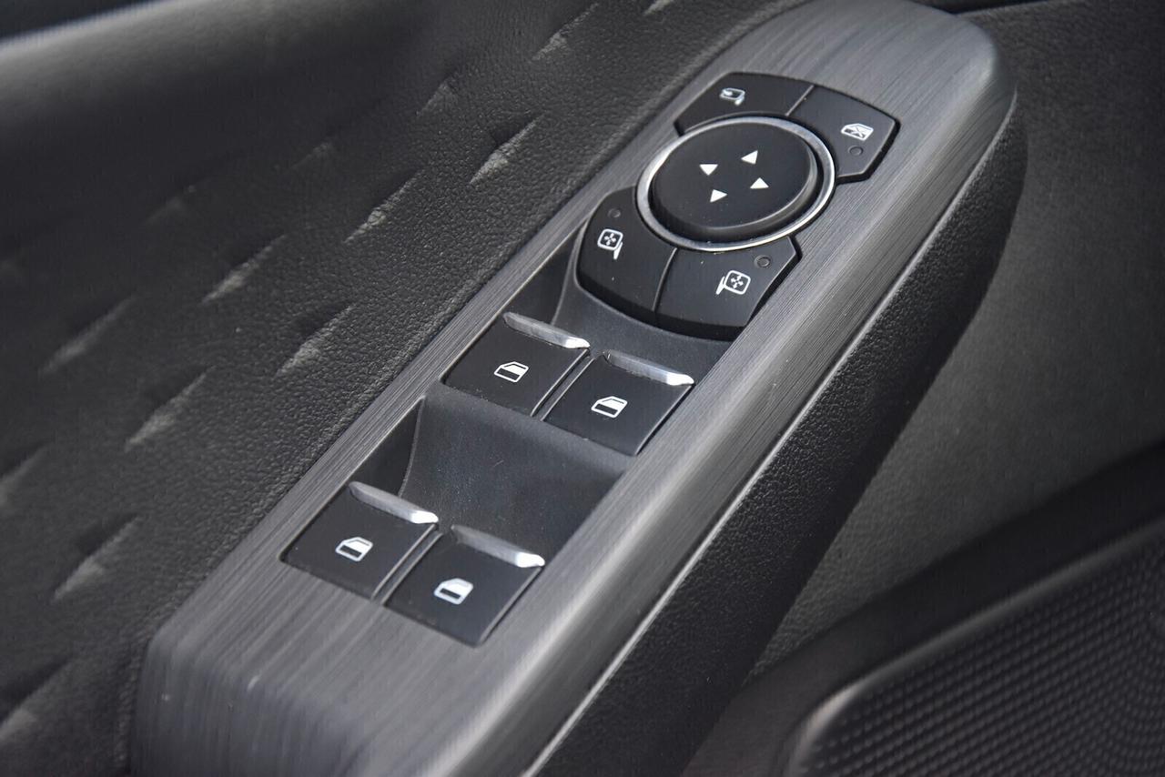 Ford Kuga 2.0 EcoBlue Hybrid 150 CV 2WD ST-Line