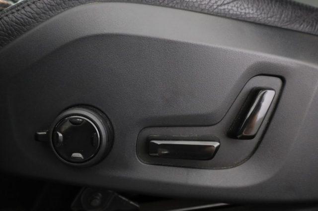 VOLVO XC90 XC90 B5 (d) AWD automatico 7 posti Plus Bright