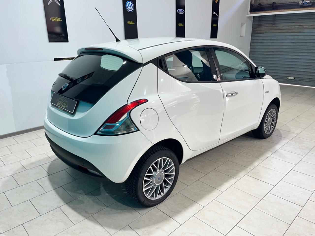 LANCIA YPSILON 2013 METANO *UNICOPROPRIETARIO