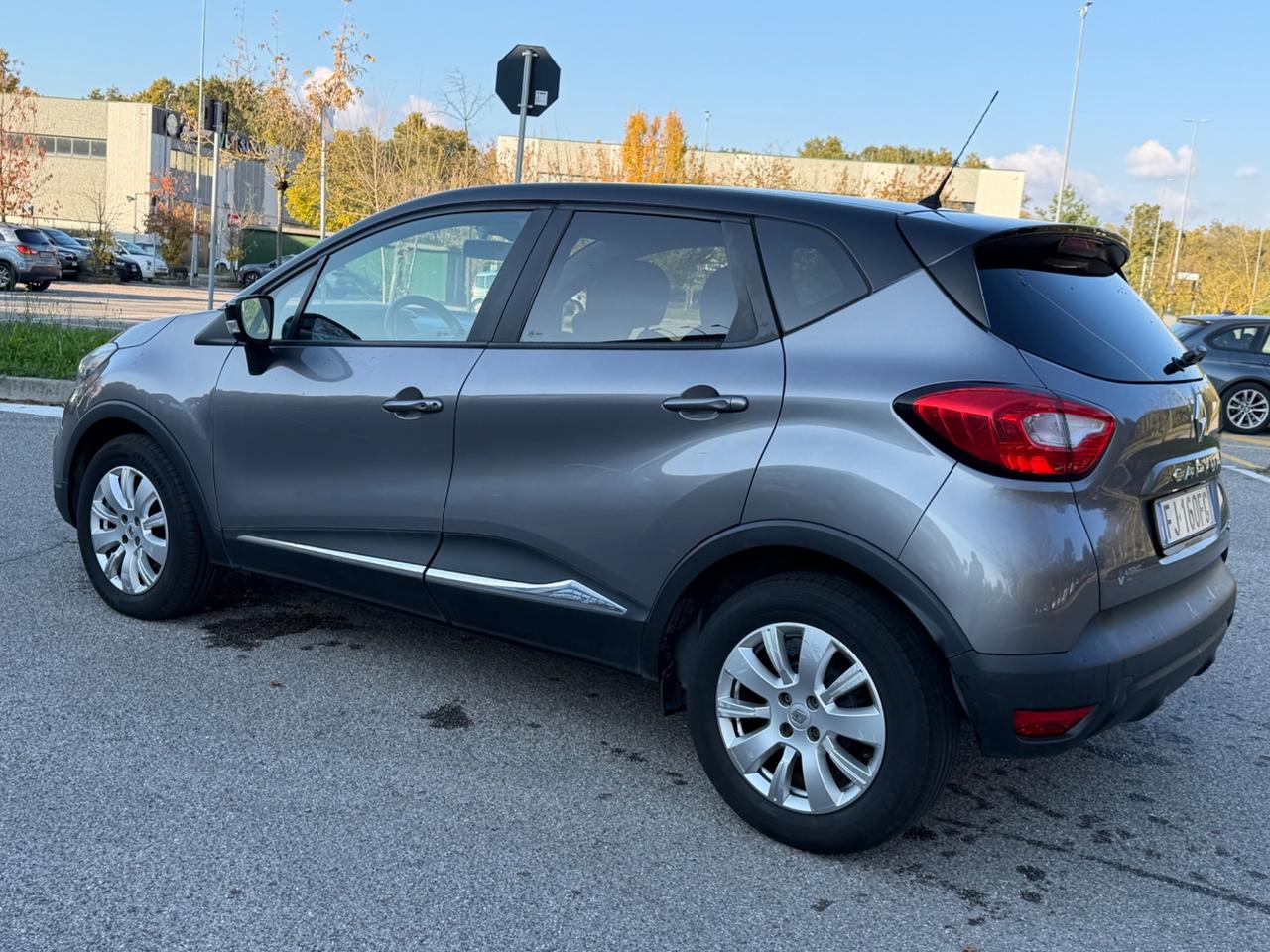 Renault Captur 1.5 dCi 8V 90 CV Start&Stop Cerchi *Neopatentati*