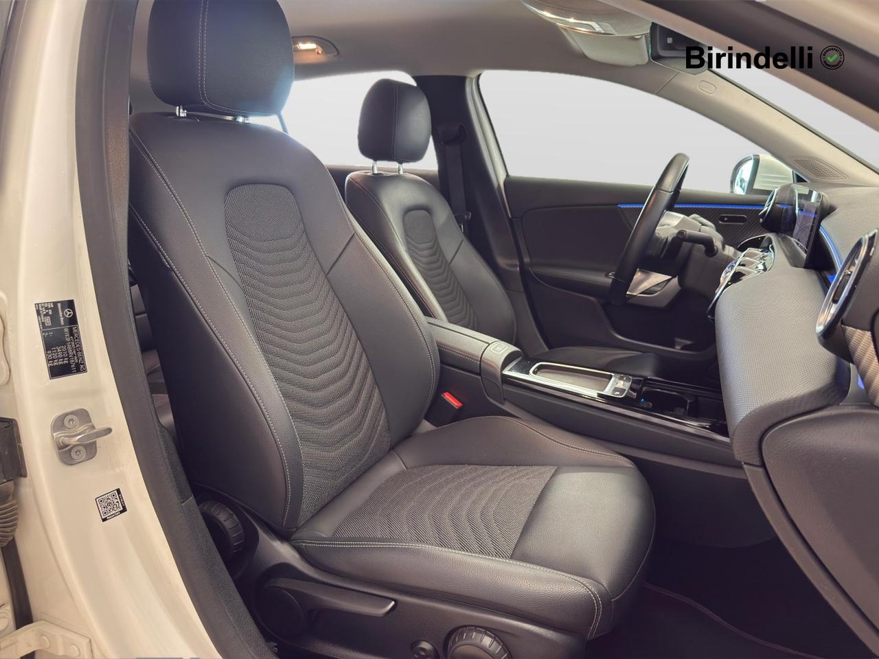 Mercedes-Benz Classe A (W177) - A 180 d Automatic Progressive Advanced