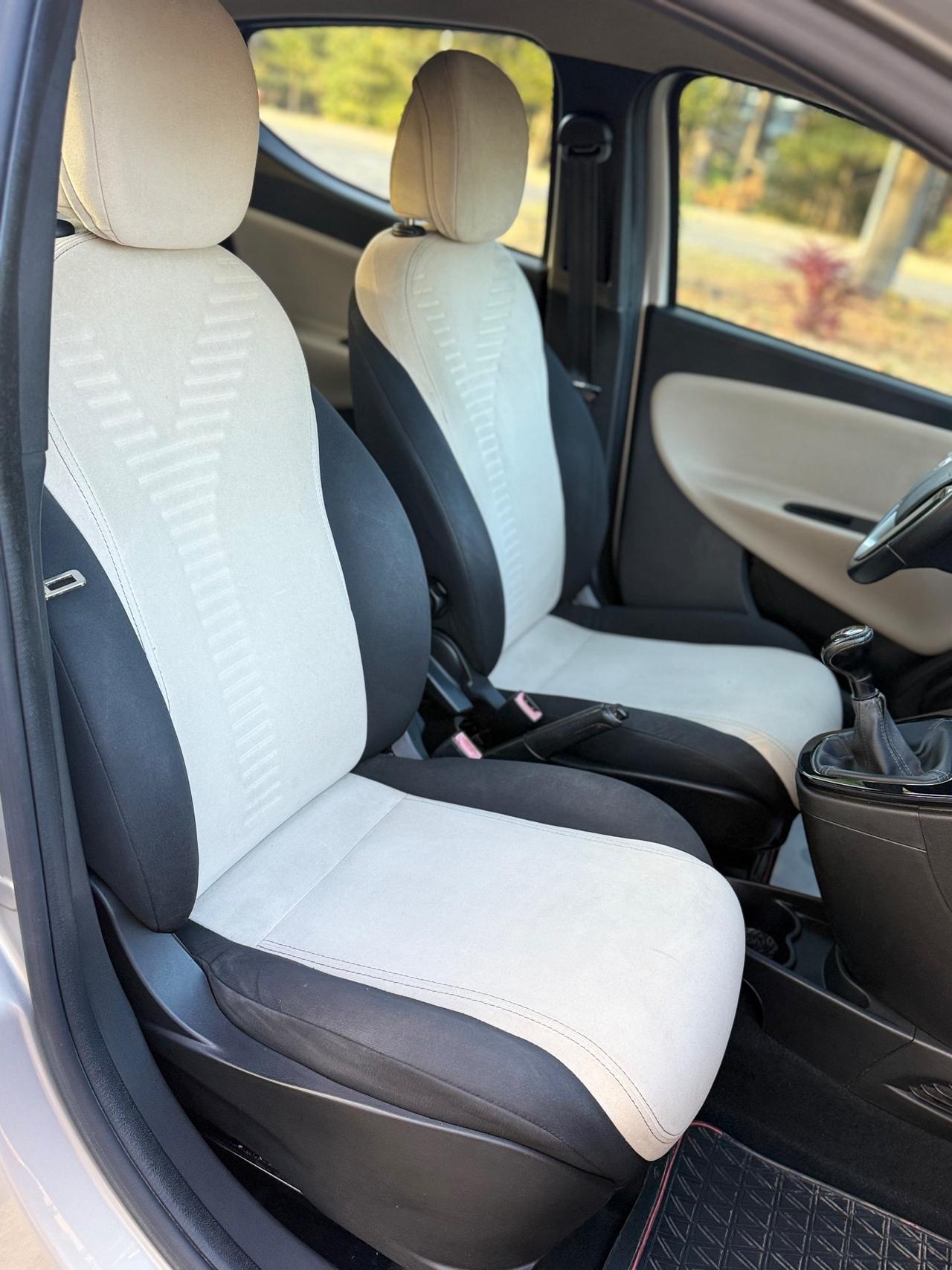 Lancia Ypsilon 1.3 MJT 16V 95 CV 5 porte S&S Gold