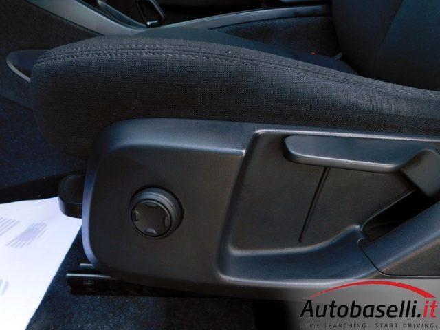 VOLVO XC40 T2 Essential