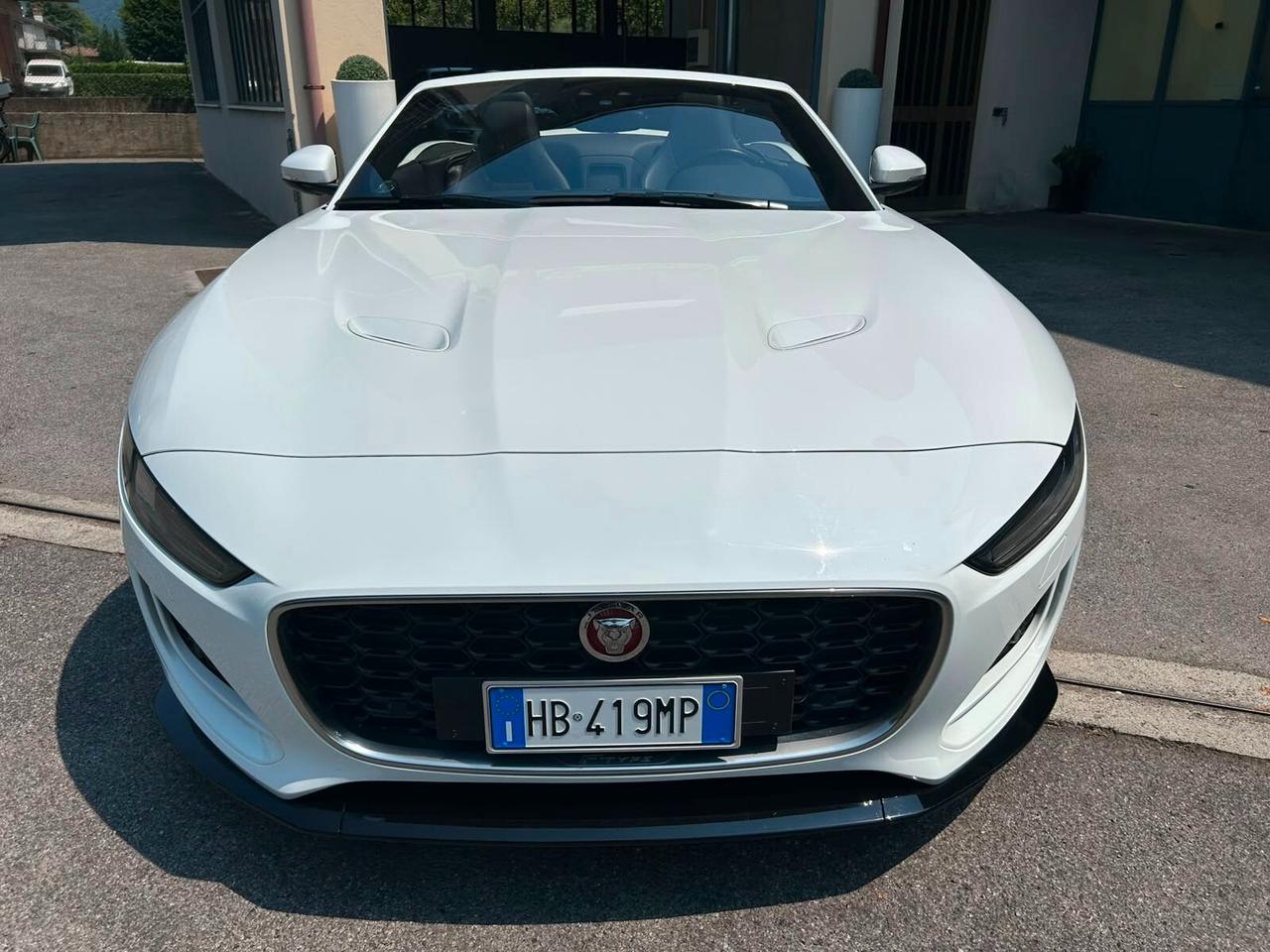 Jaguar F-Type 2.0 aut. Convertibile R-Dynamic 2021