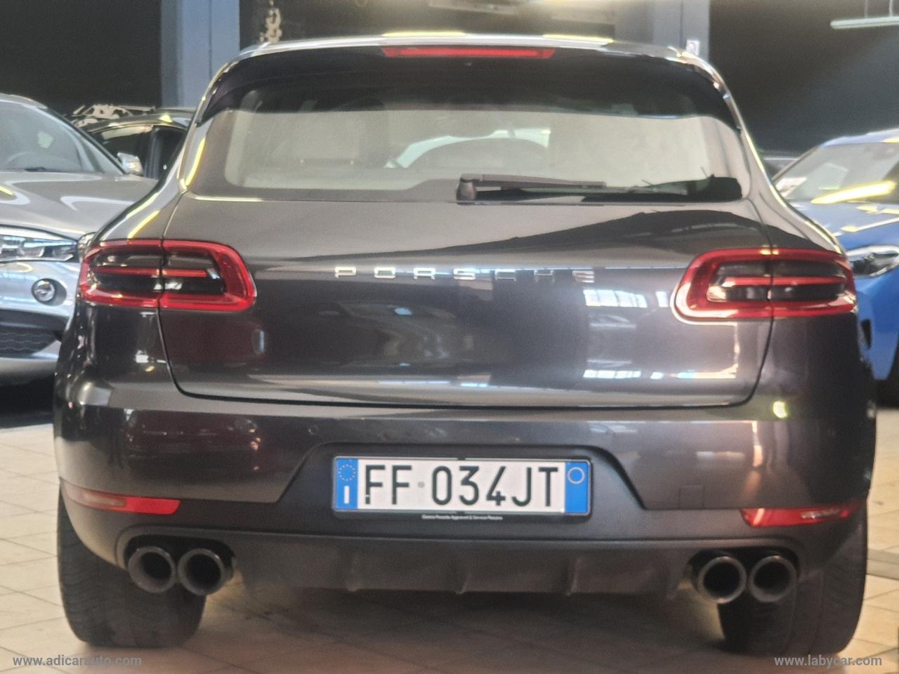 PORSCHE Macan 2.0