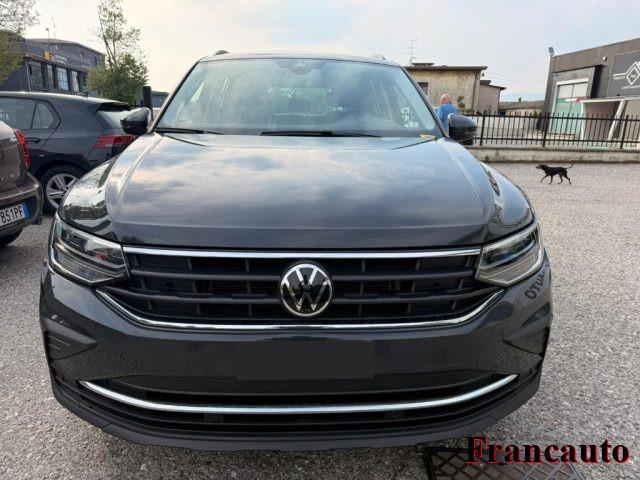 VOLKSWAGEN Tiguan 2.0 TDI SCR Life