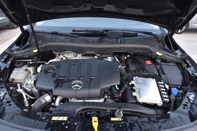 MERCEDES-BENZ GLA 200 d Automatic Business Extra