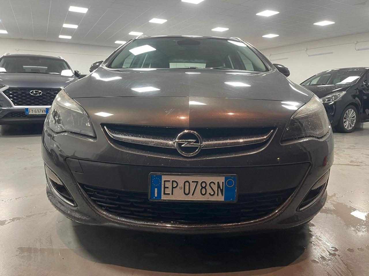 Opel Astra 1.7 CDTI 110CV 5 porte Cosmo