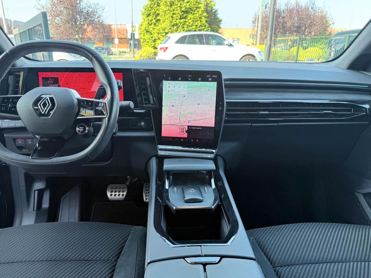 Renault Austral 1.2 E-Tech full hybrid Iconic Esprit Alpine 200cv auto