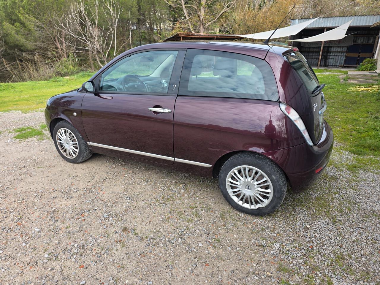 Lancia Ypsilon 1.2 Platino