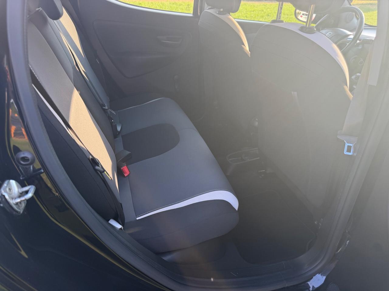 Lancia Ypsilon 1.2 69 CV 5 porte Elle