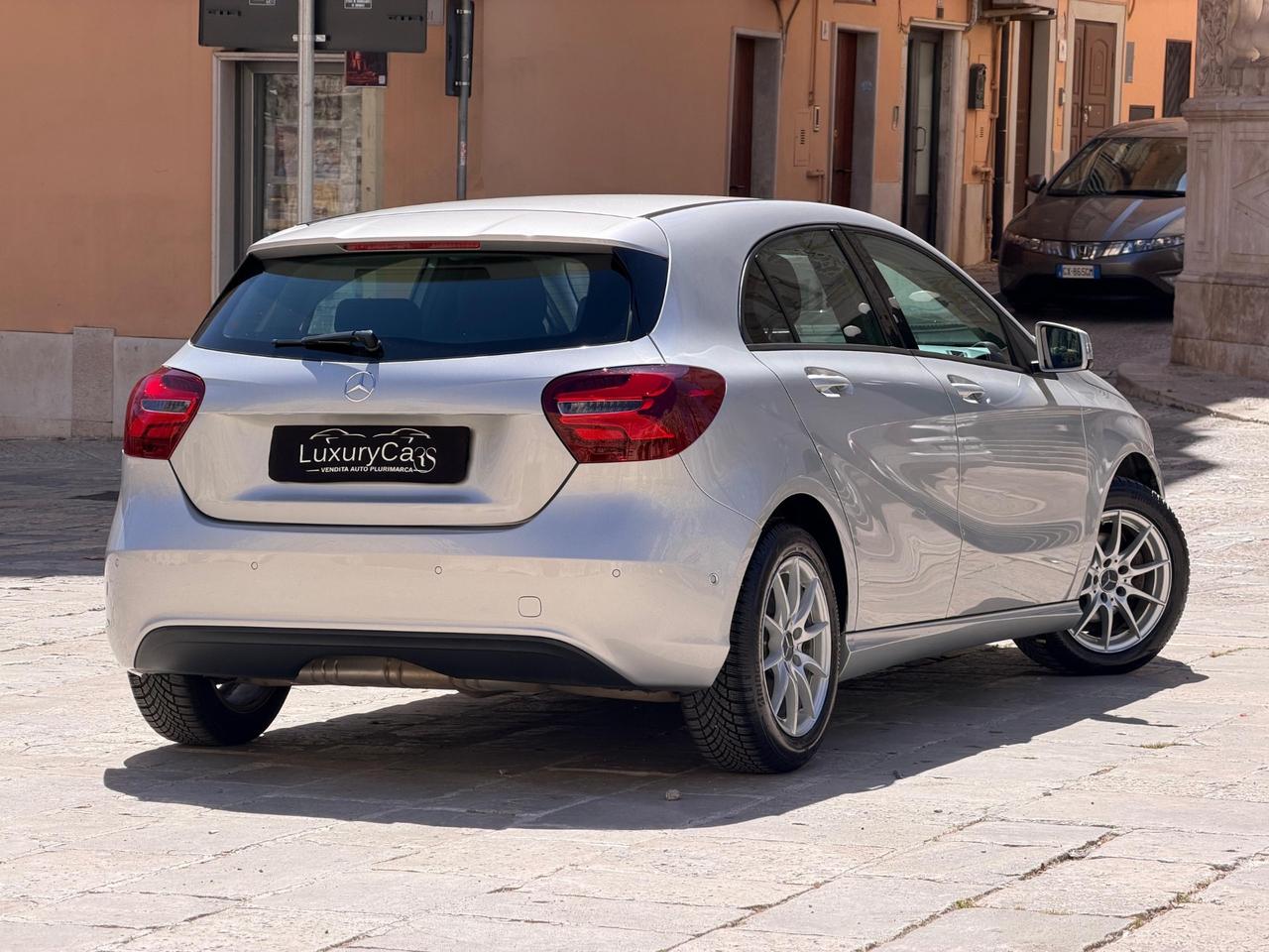 MERCEDES-BENZ A 180 D SPORT 1.5 109 CV
