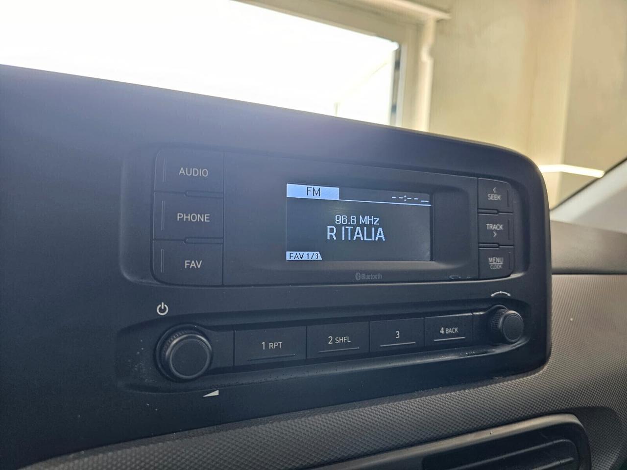 NUOVA HYUNDAI i10 ADVANCED 1.0 BENZ 67CV - UFFICIALE ITALIANA