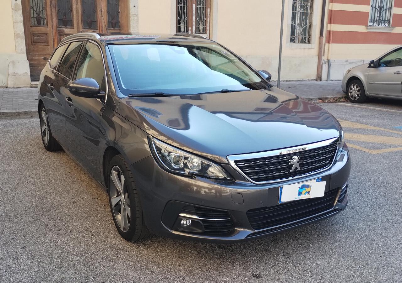 Peugeot 308 BlueHDi 130 S&S SW Allure