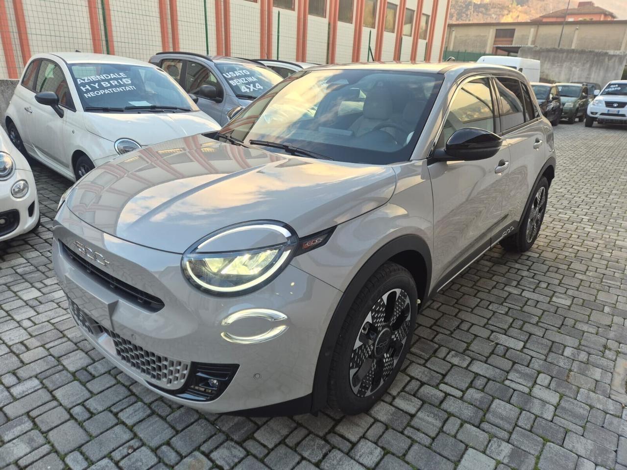 Fiat 600 Hybrid 145 CV DCT MHEV La Prima