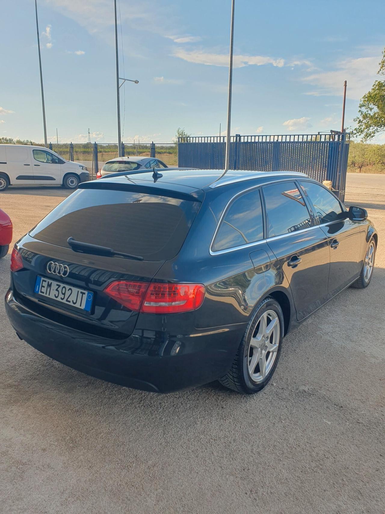 Audi A4 Avant 2.0 TDI 143 CV F.AP. multitronic - USATA