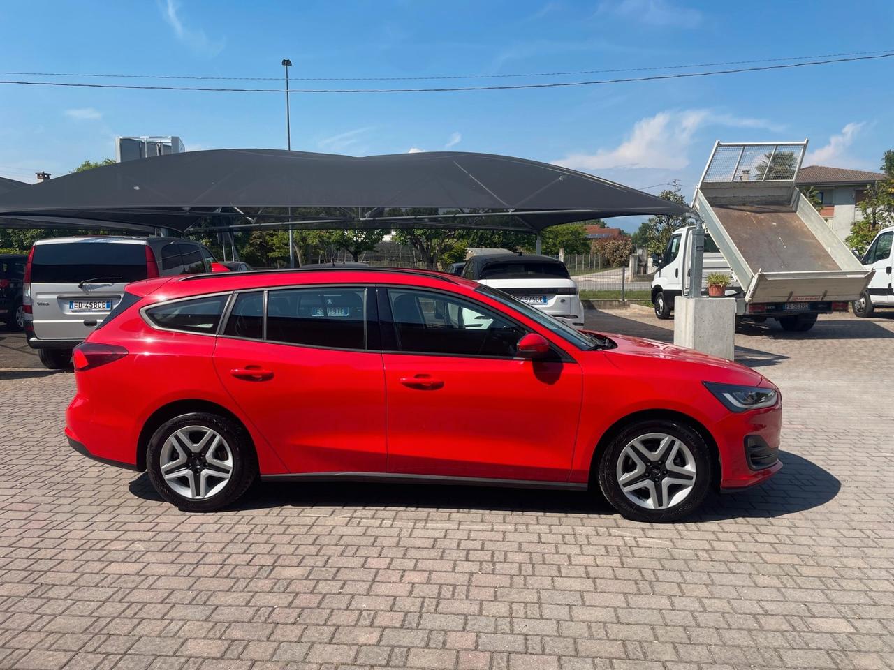 Ford Focus 1.0 EcoBoost Hybrid 125 CV SW Business