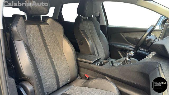 PEUGEOT 3008 BlueHDi 130 S&S Allure