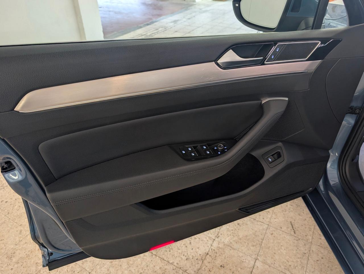 Volkswagen Passat Variant 2.0 TDI DSG Highline BlueMotion Technology