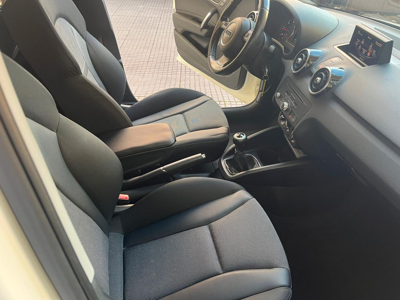 Audi A1 SPB 1.6 TDI Ambition 90c v