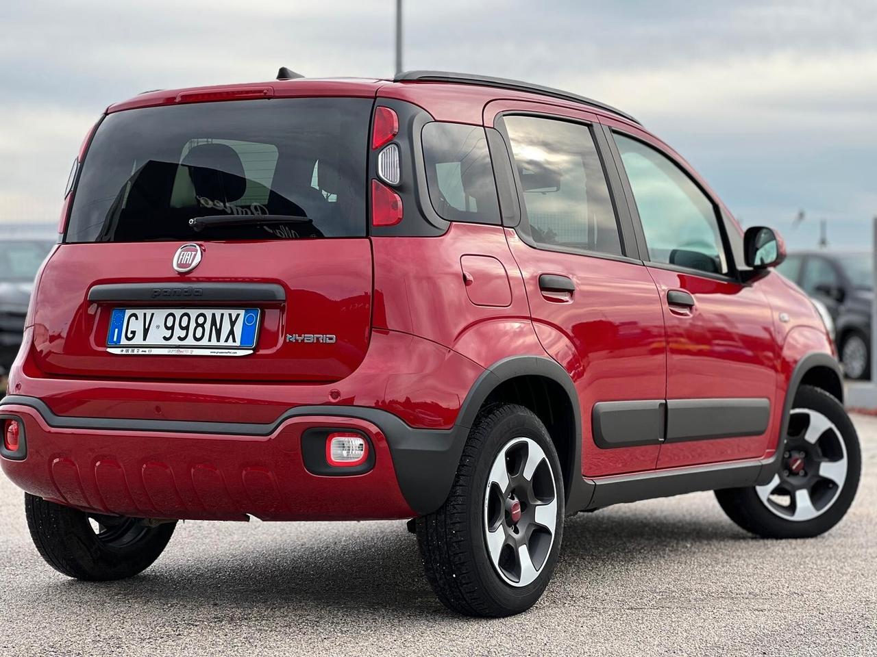 Fiat Panda Cross 1.0 FireFly S&S Hybrid