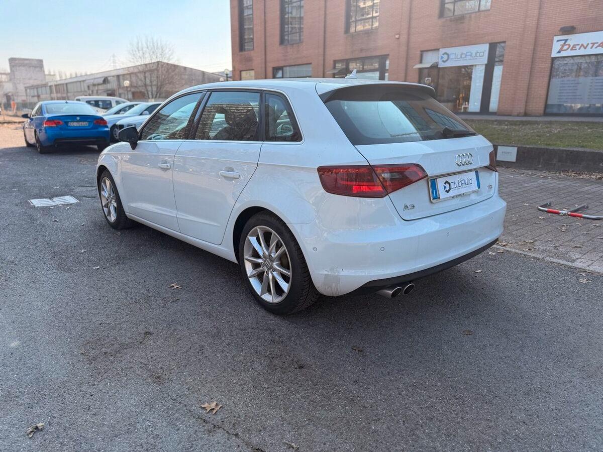 Audi A3 2.0 tdi Ambition 150cv s-tronic E6