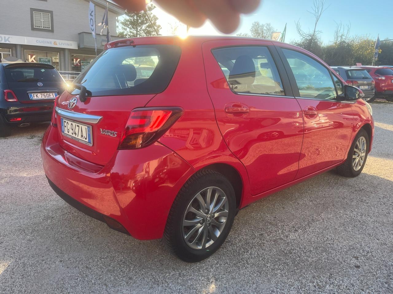 Toyota Yaris 1.0 5 porte Lounge