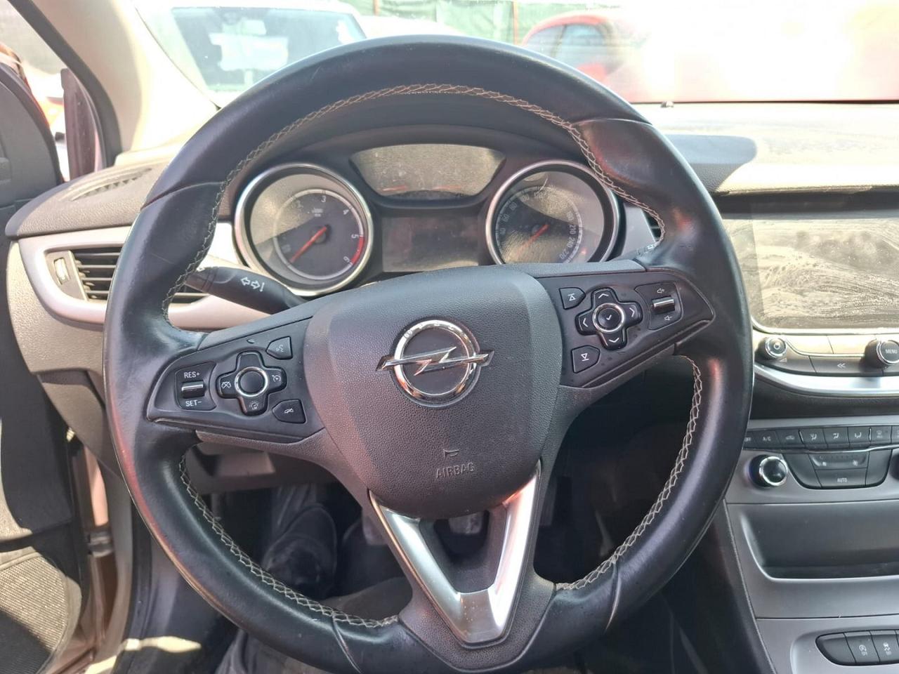 OPEL ASTRA 1.6 CDTI SPORTS SINISTRATA MARCIANTE