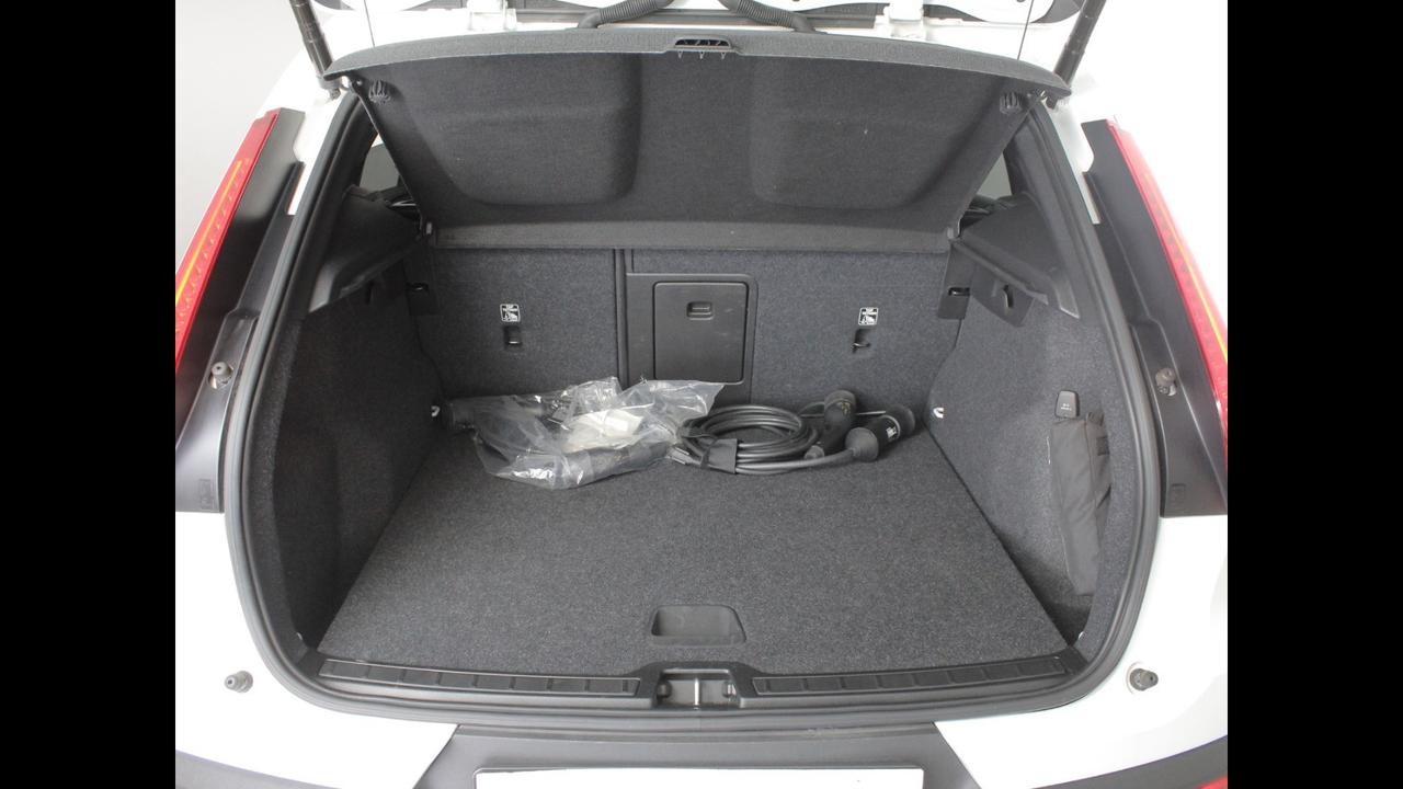 VOLVO XC40 - XC40 1.5 t4 phev Inscription Expression auto my21