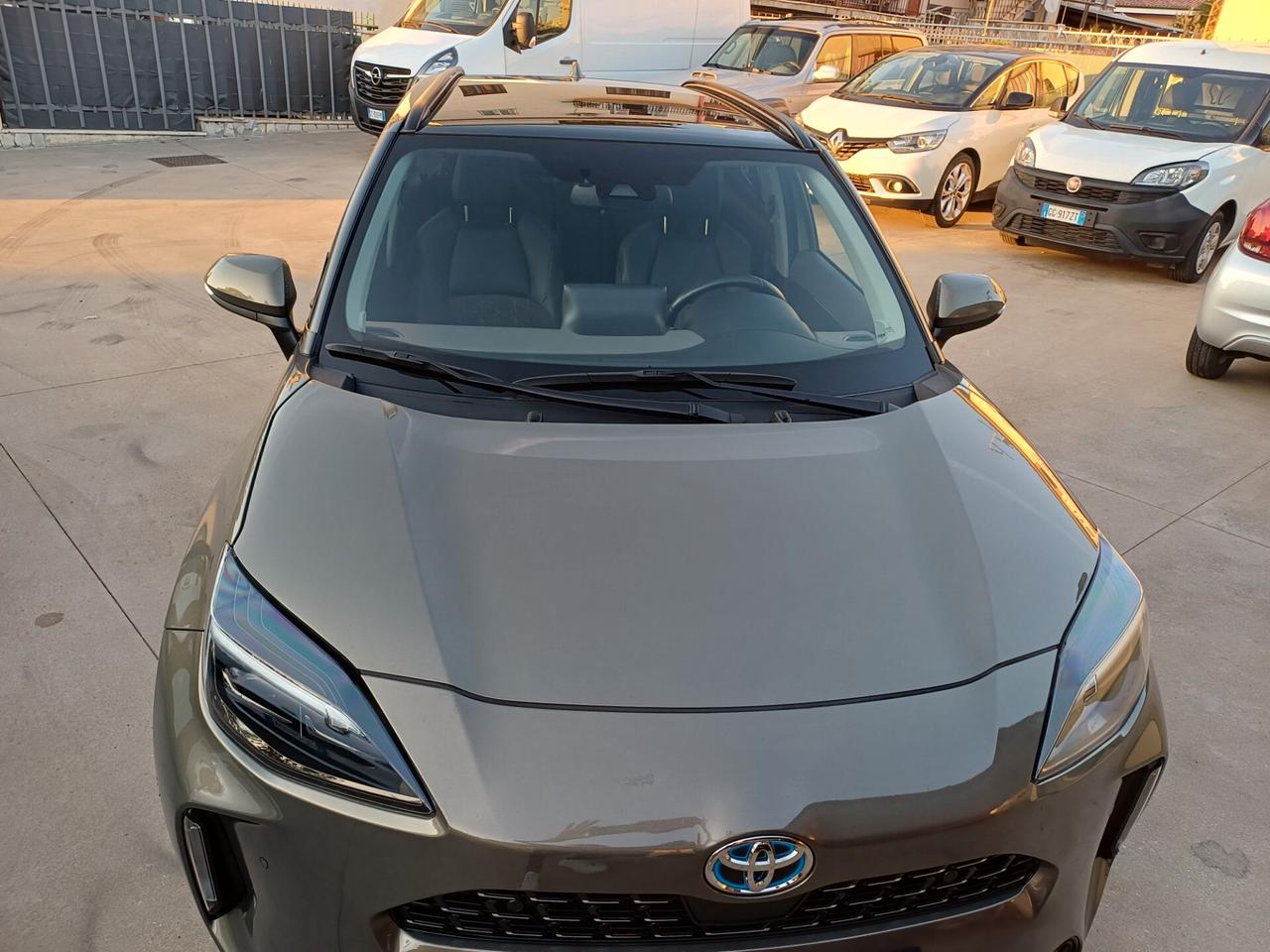 Toyota Yaris Cross 1.5 4WD-i(TETTO PANORAMICO)