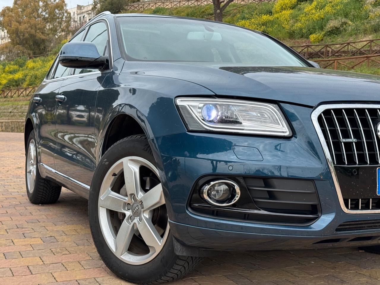Audi Q5 2.0 TDI 177 CV quattro PELLE-TETTO-NAVI