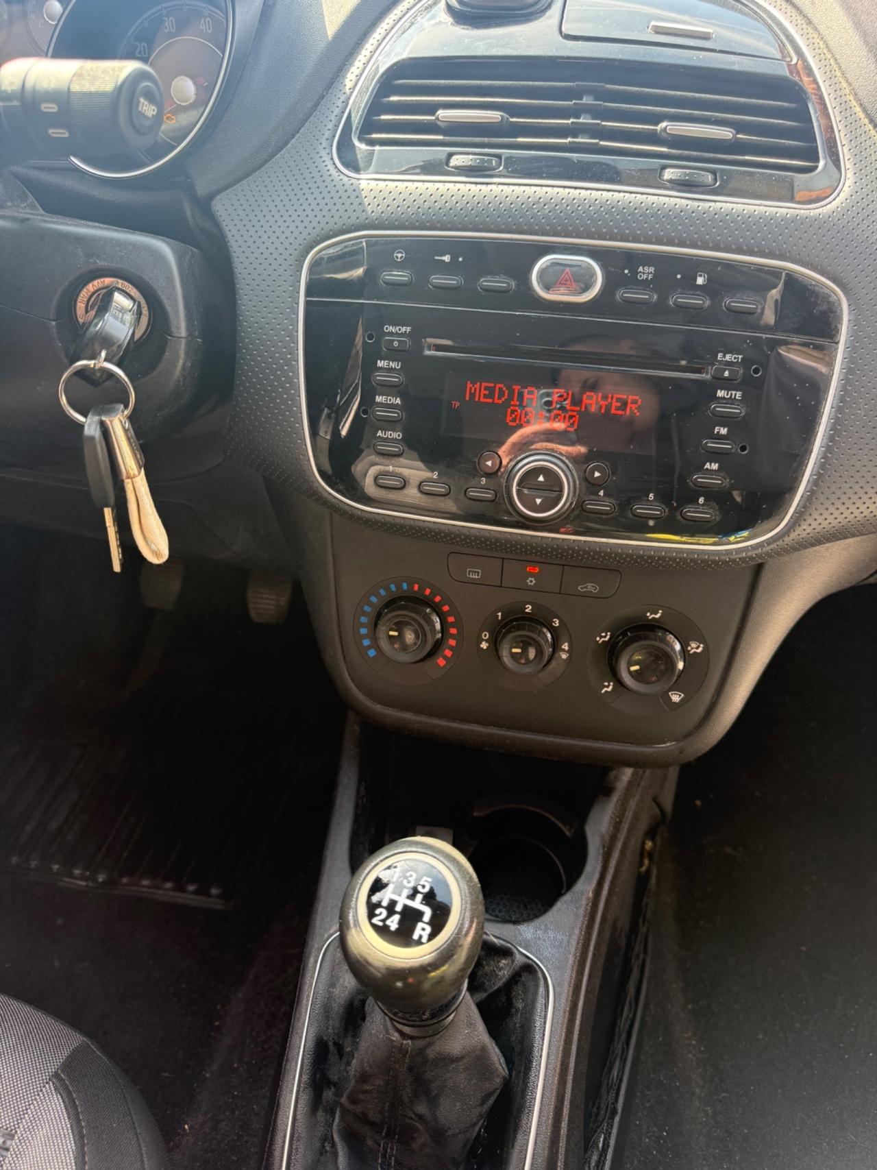 Fiat punto evo 1.4 natural power Uniproprietà