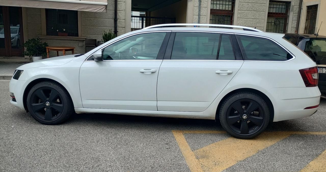 Skoda Octavia 1.6 TDI CR 115 CV DSG Wagon Executive