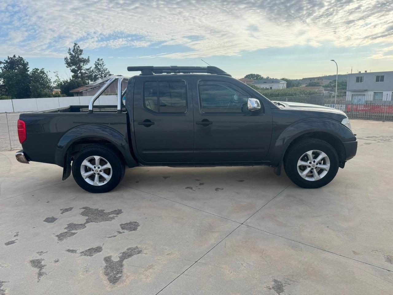 Nissan Navara 2.5 dCi 4 porte Double Cab XE