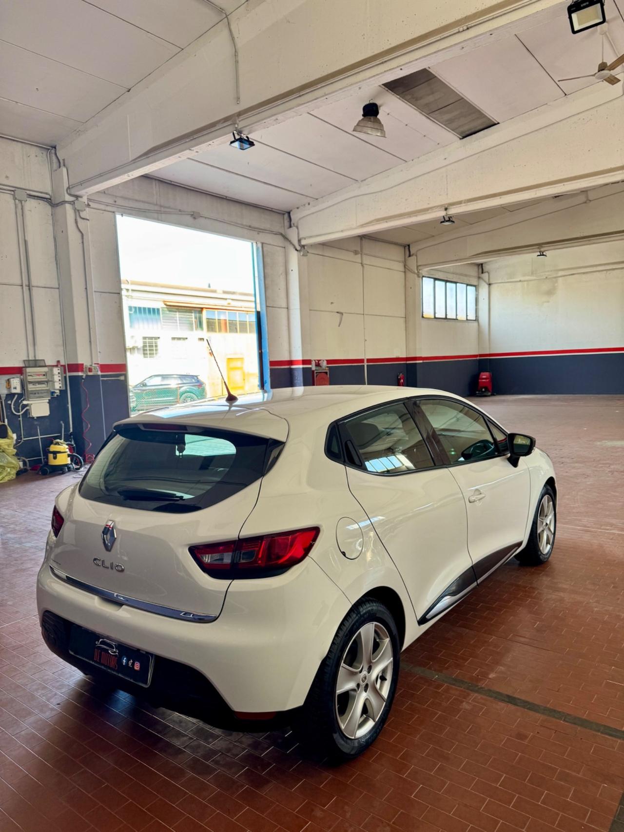 Renault Clio 1.2 75CV 5 porte Live