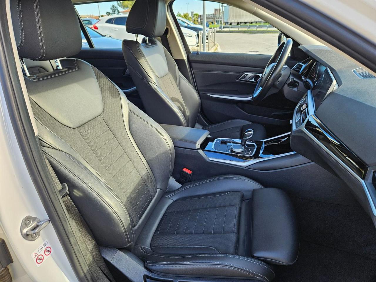 BMW 320 d 48V Touring Sport