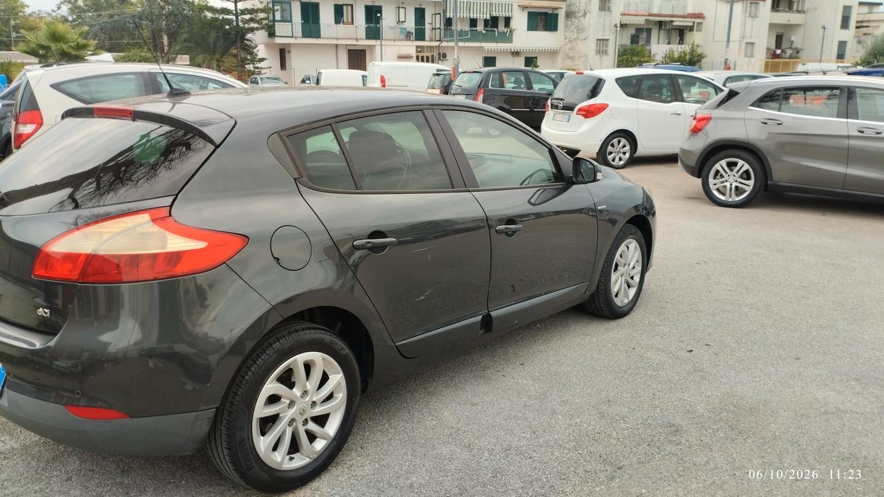 Renault Megane Mégane 1.5 dCi 95CV Limited