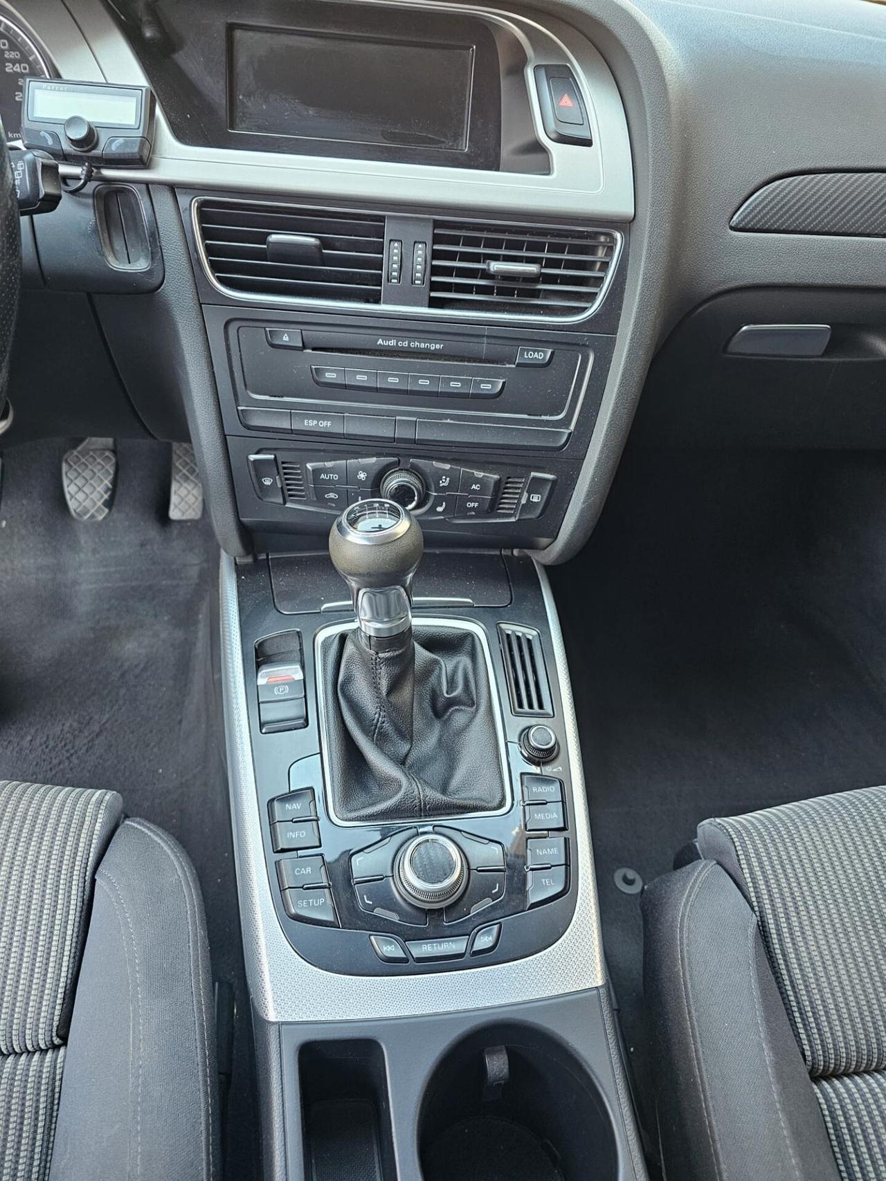 Audi A4 2.0 TDI 143CV S-Line