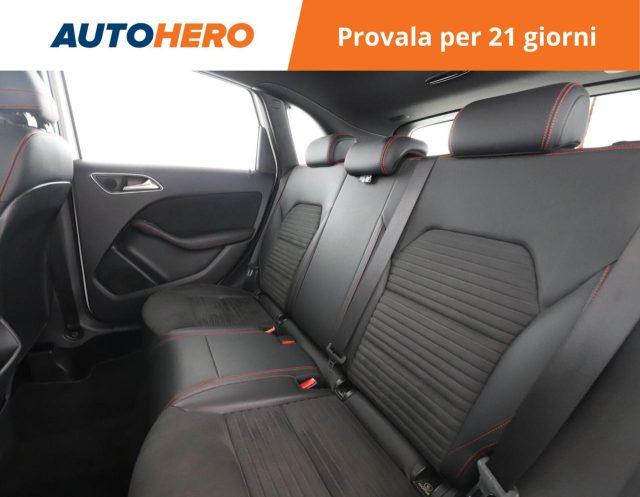 MERCEDES-BENZ B 200 d Automatic Premium