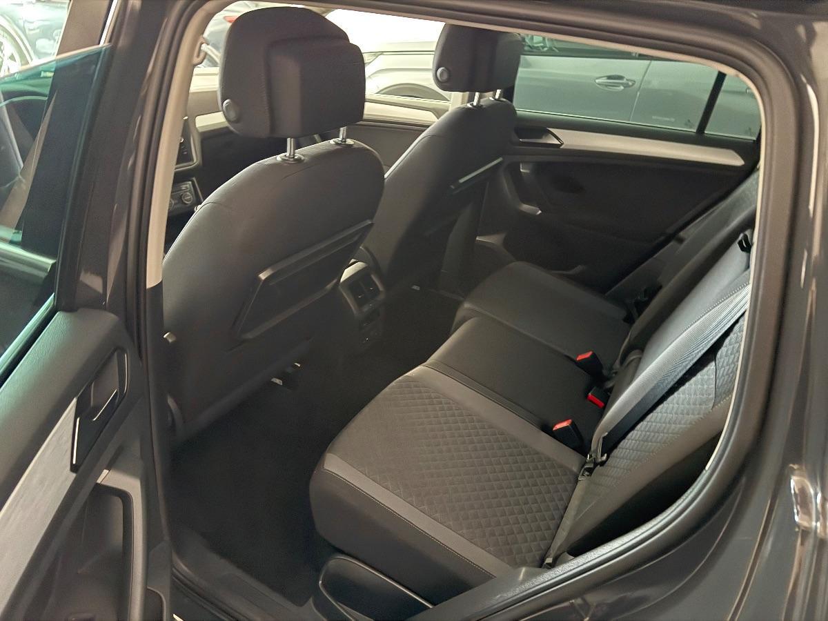 VOLKSWAGEN - Tiguan - 1.6 TDI Style BMT