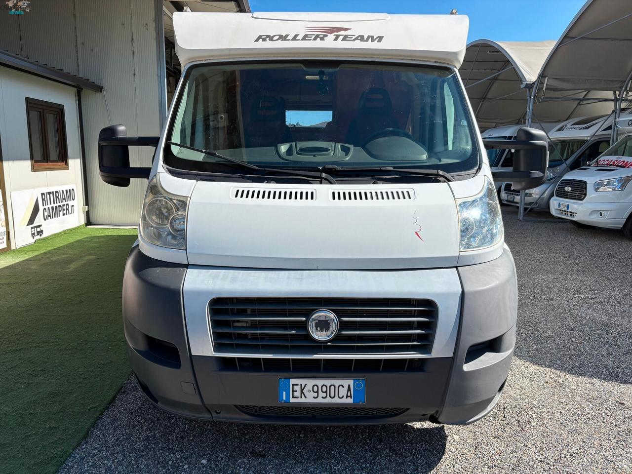 ROLLER TEAM AUTO ROLLER GARAGE P - Semintegrale con ampio garage (foro 92x113)