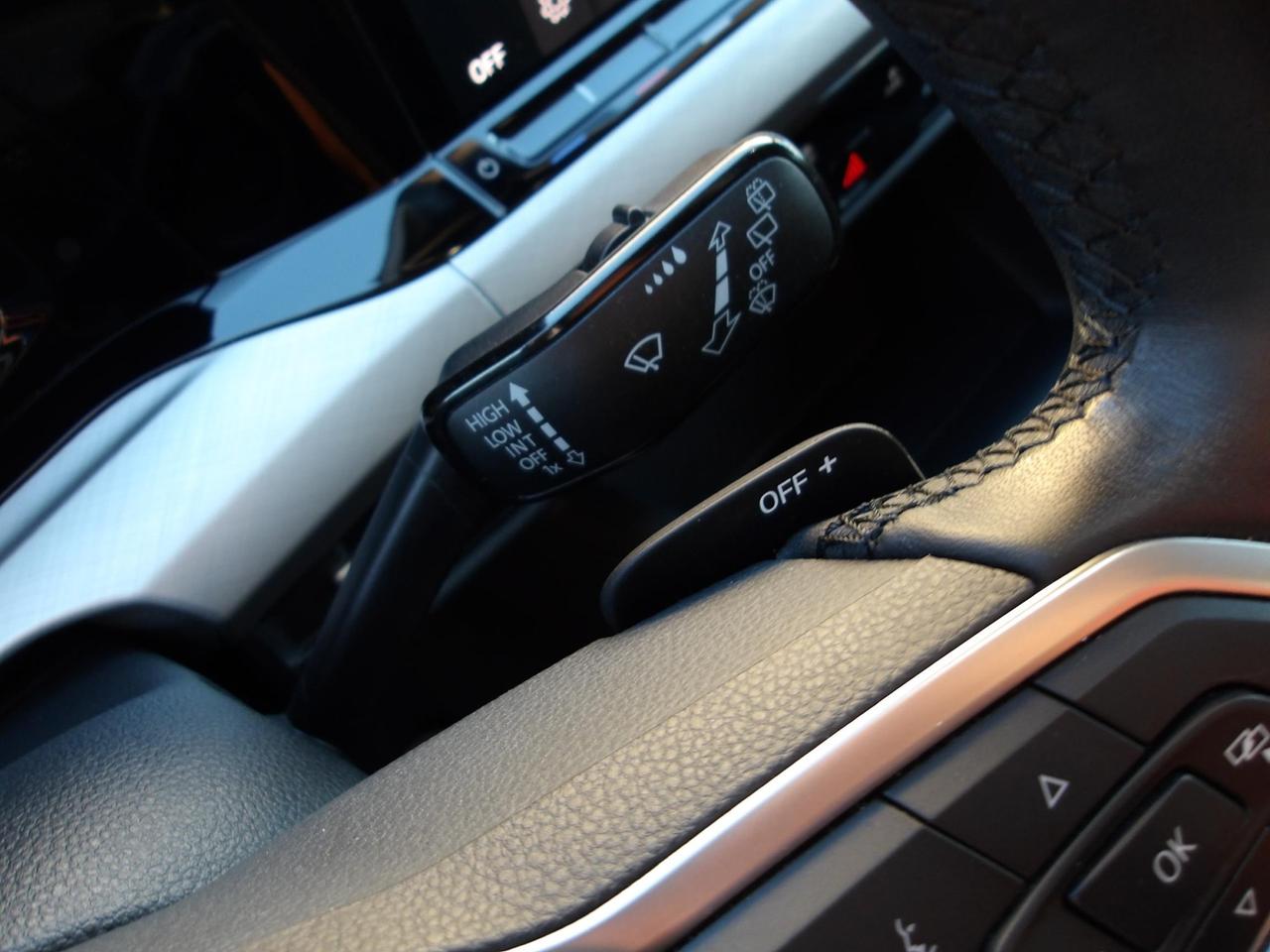 Volkswagen GOLF 1.0 etsi evo life 110cv dsg