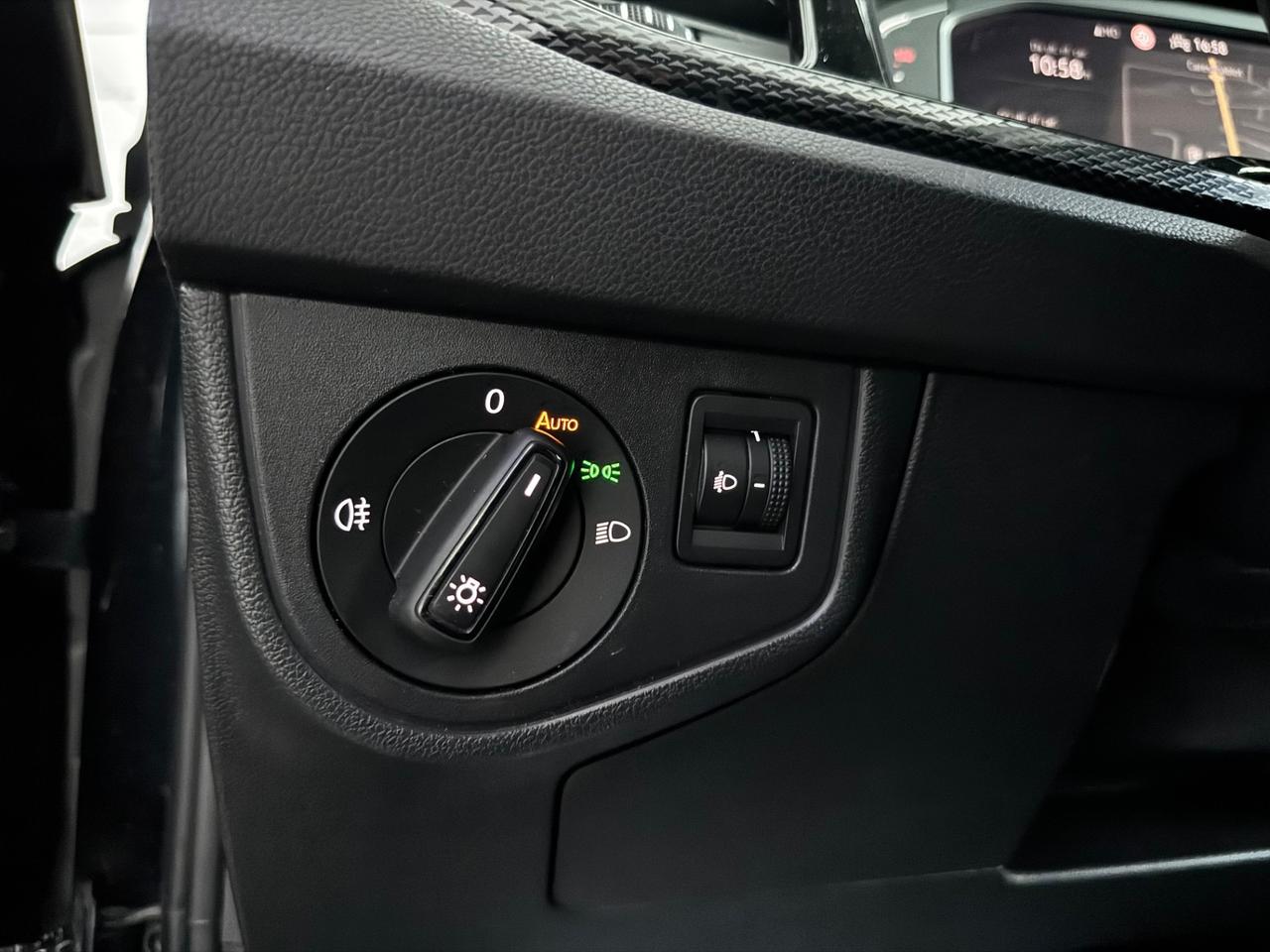 Volkswagen Polo 1.0 TSI DSG Life NAVI ACC LED