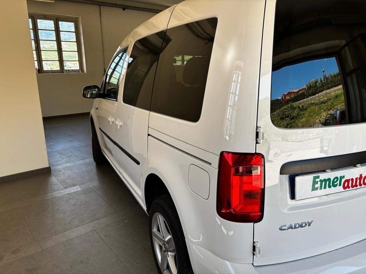 Volkswagen Caddy 4x4 2.0 TDI 122 CV 4MOTION Comfortline
