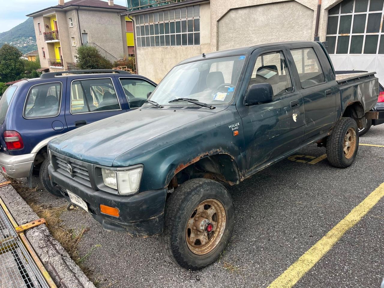 Toyota Hilux 2.4 diesel Pick-up