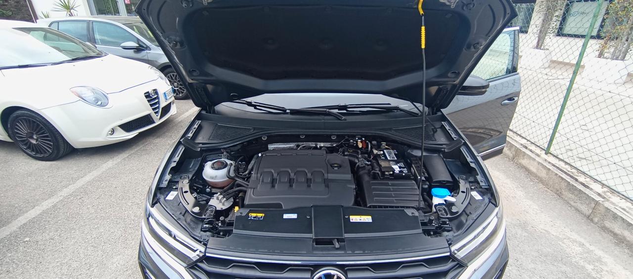 Volkswagen T-Roc 1.6 TDI 115 CV Style-Garanzia